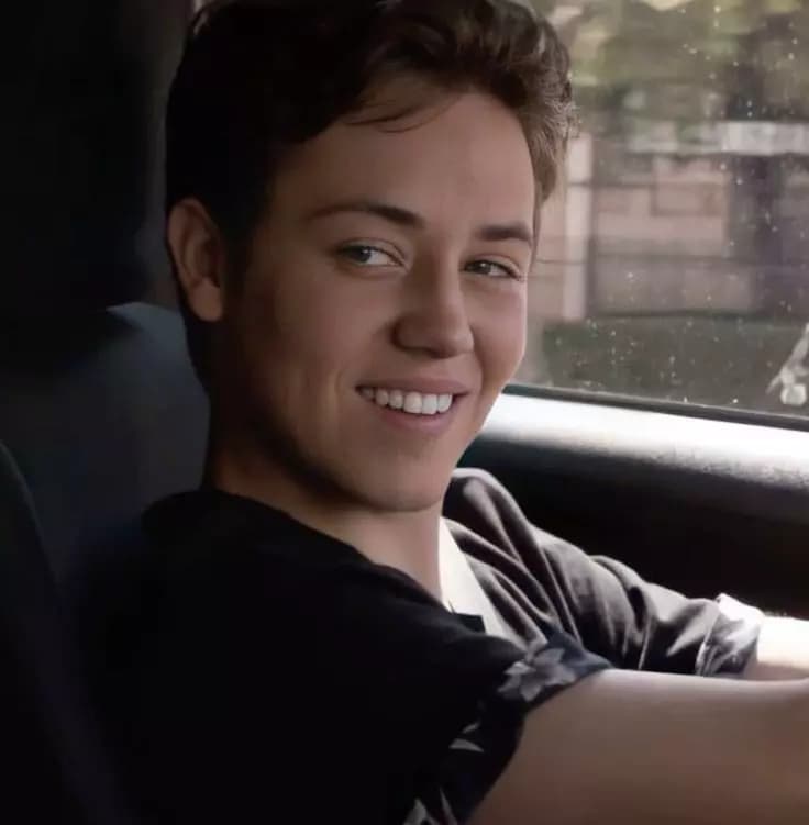 Carl Gallagher thumbnail