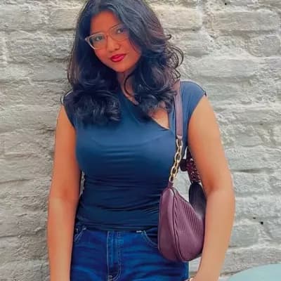 Zara munir thumbnail