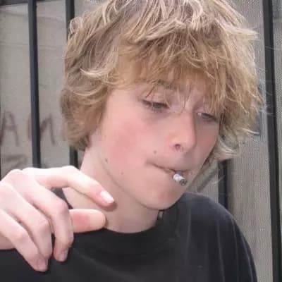 Dereck  thumbnail