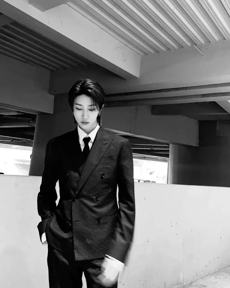 Minghao  thumbnail