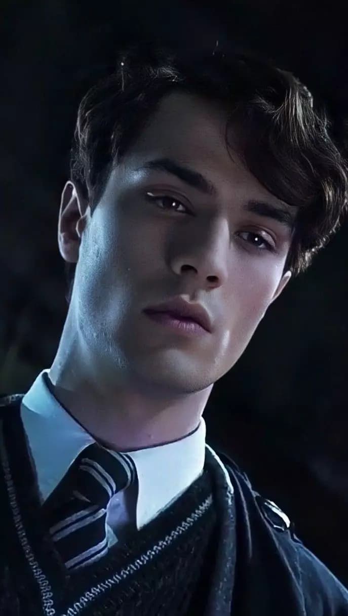 Tom Riddle thumbnail