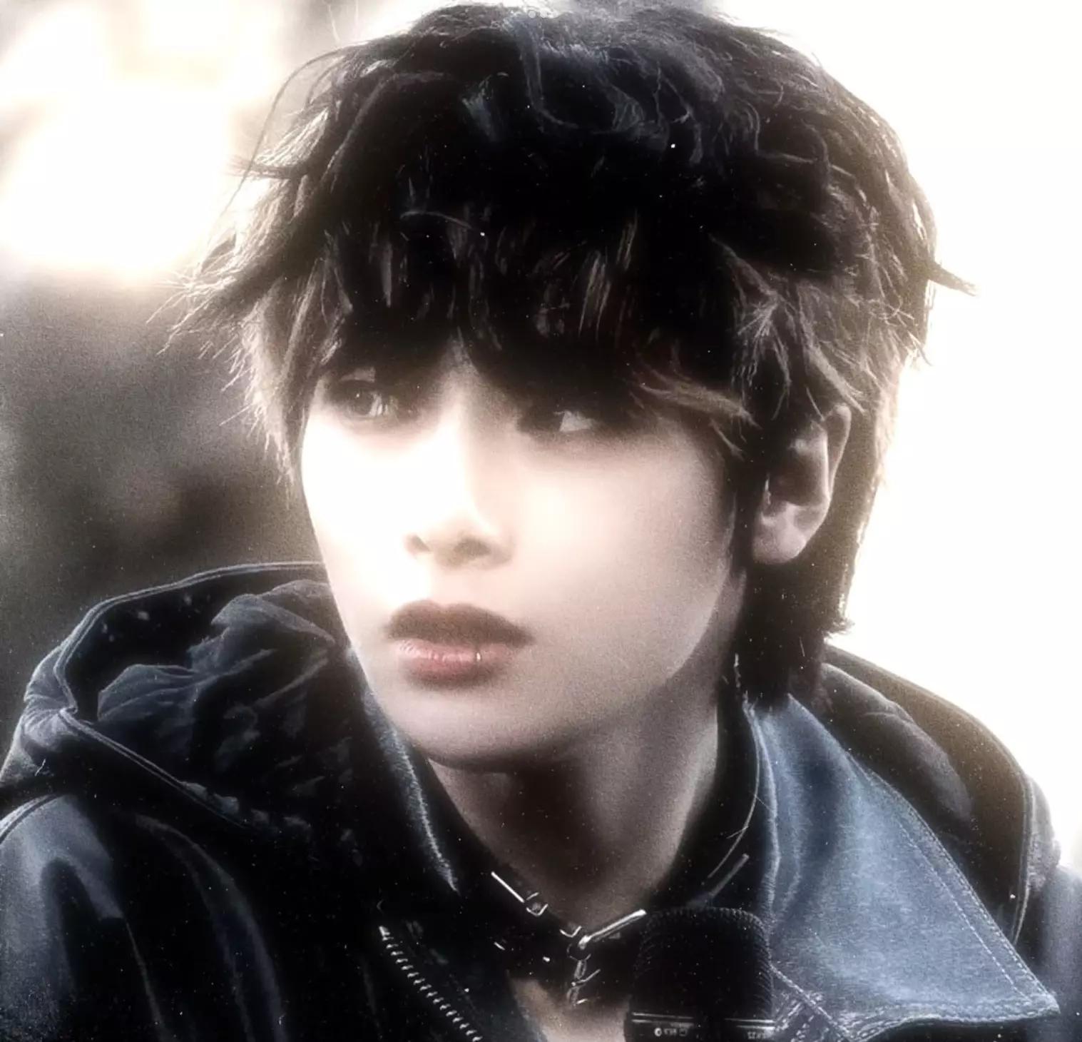 Jeongin  thumbnail