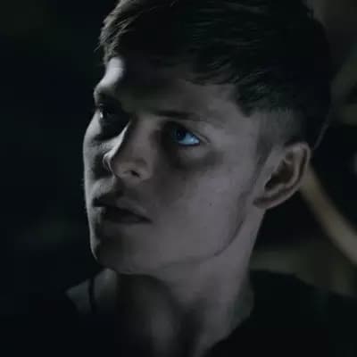 Ivar the Boneless thumbnail