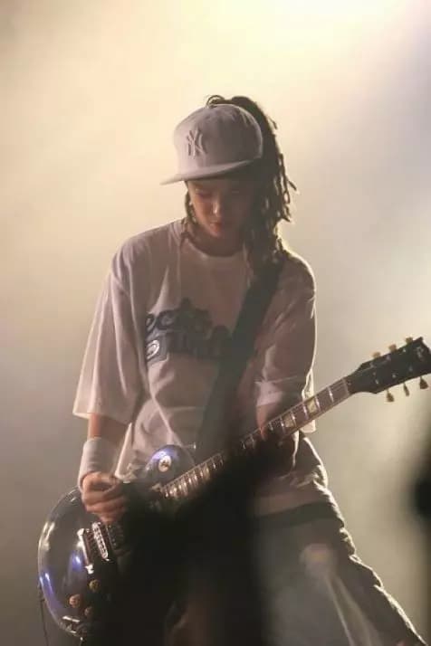 Tom Kaulitz thumbnail