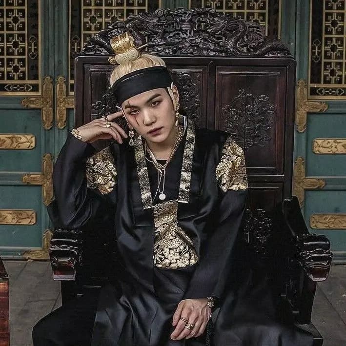 Min Yoongi thumbnail