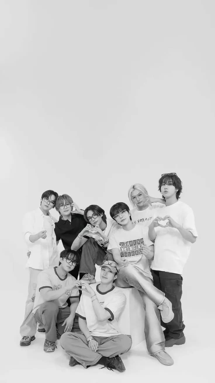 Stray Kids thumbnail