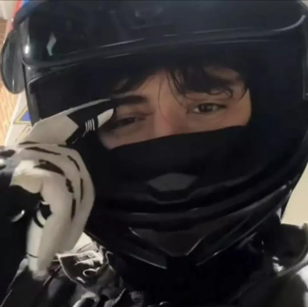 Erick thumbnail
