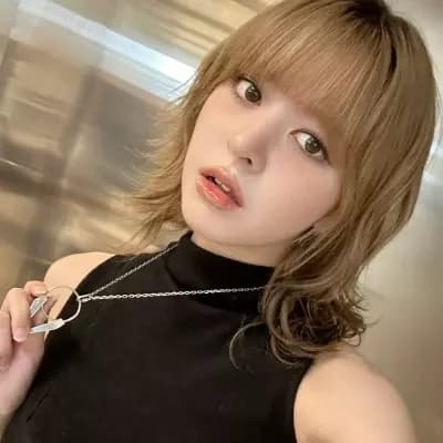 Lily thumbnail