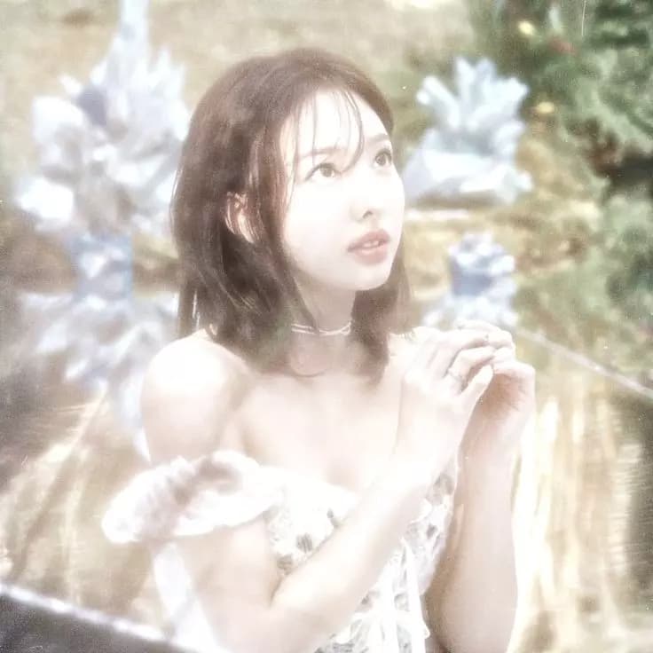 Im Nayeon thumbnail