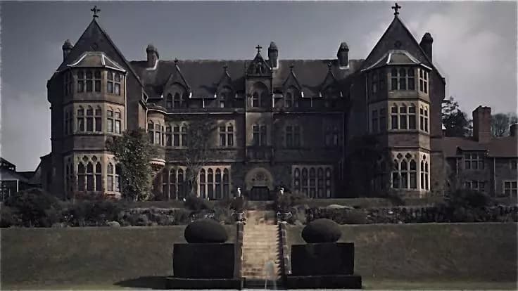 The haunting of the Blackwood manner. thumbnail