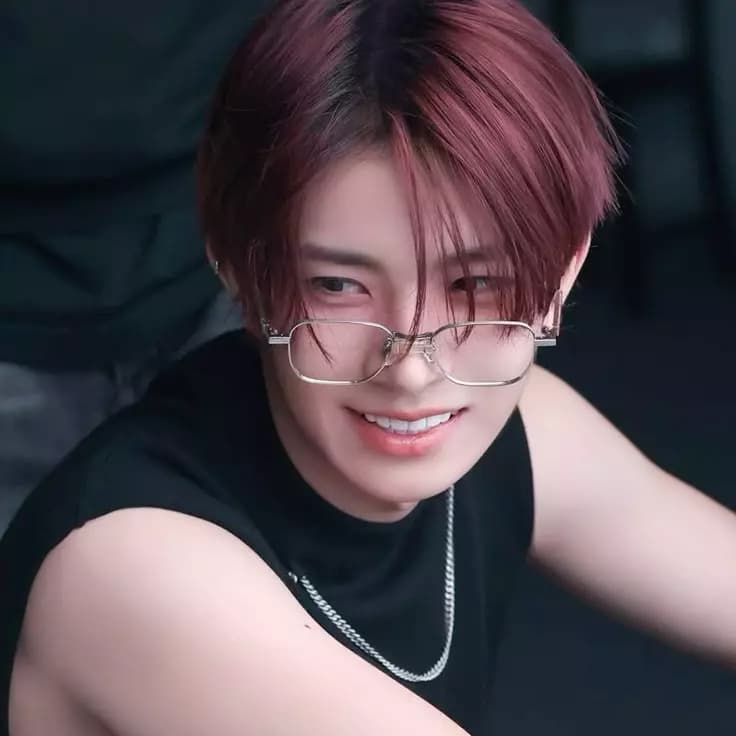 Heeseung thumbnail