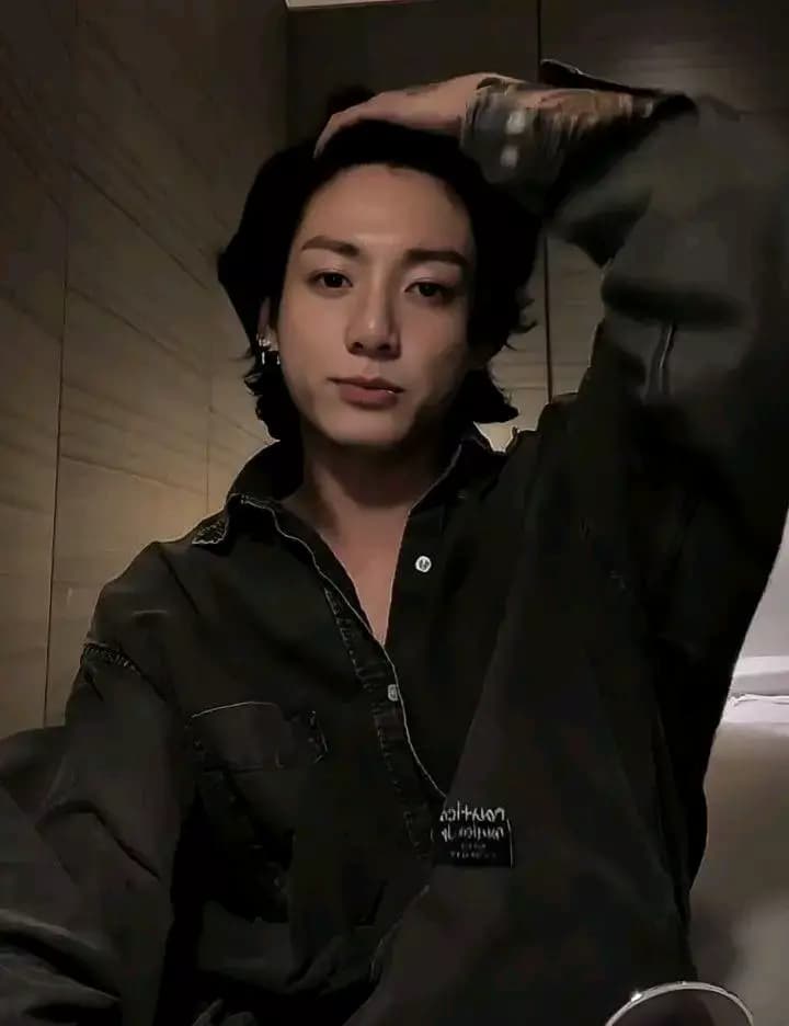Jeon Jungkook thumbnail