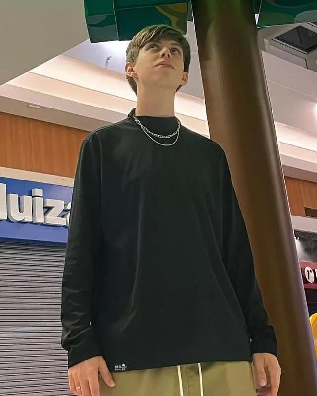 muca ° thumbnail