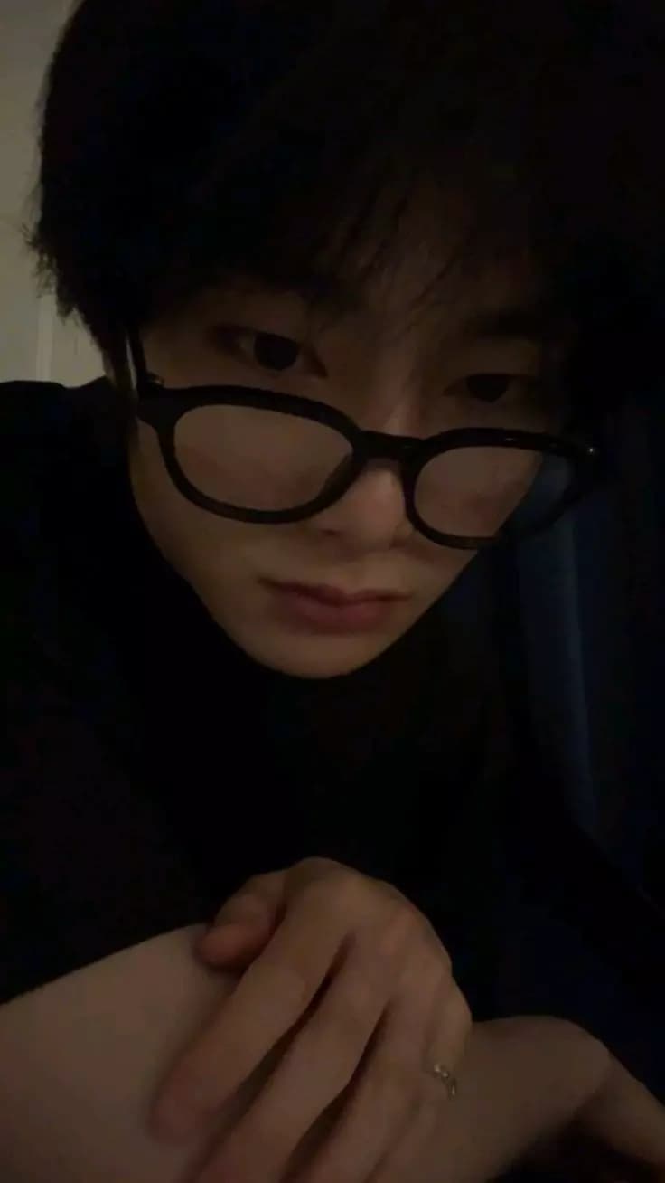 Jeongin thumbnail