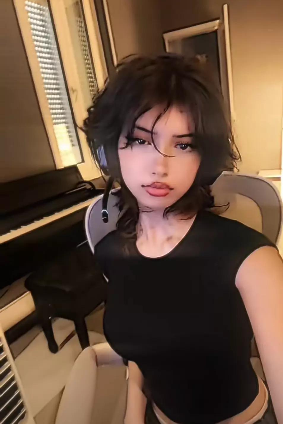Megumi thumbnail