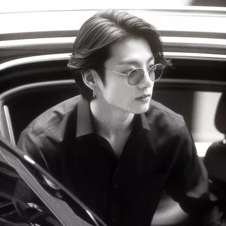 Jeon Jungkook thumbnail