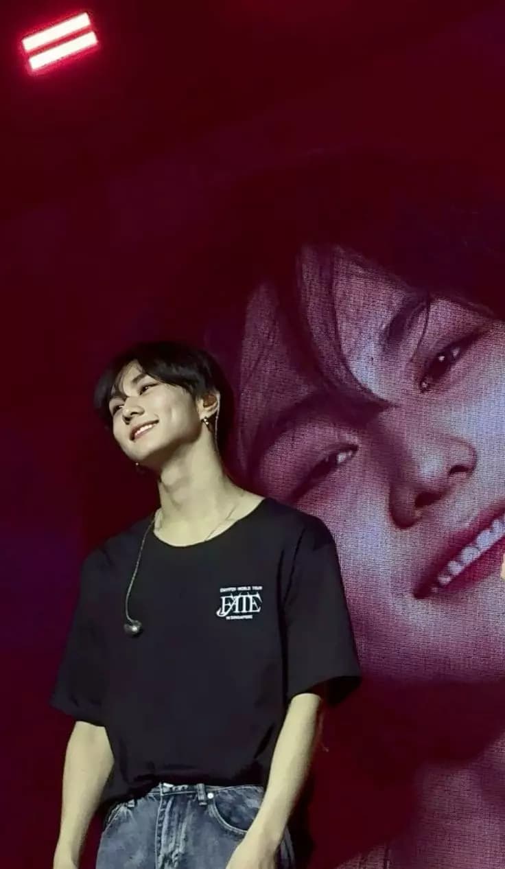 Jungwon  thumbnail