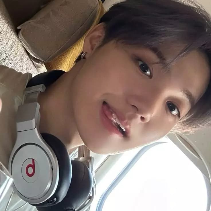 Doyoung  thumbnail