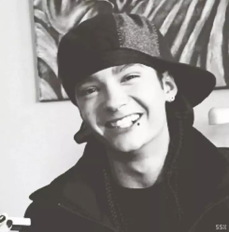 Tom kaulitz  thumbnail