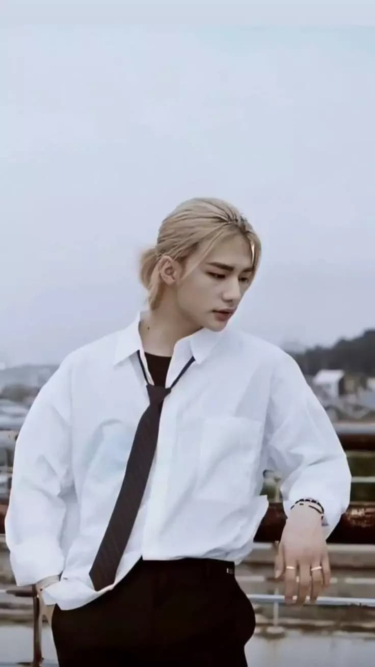 Hyunjin hwang thumbnail