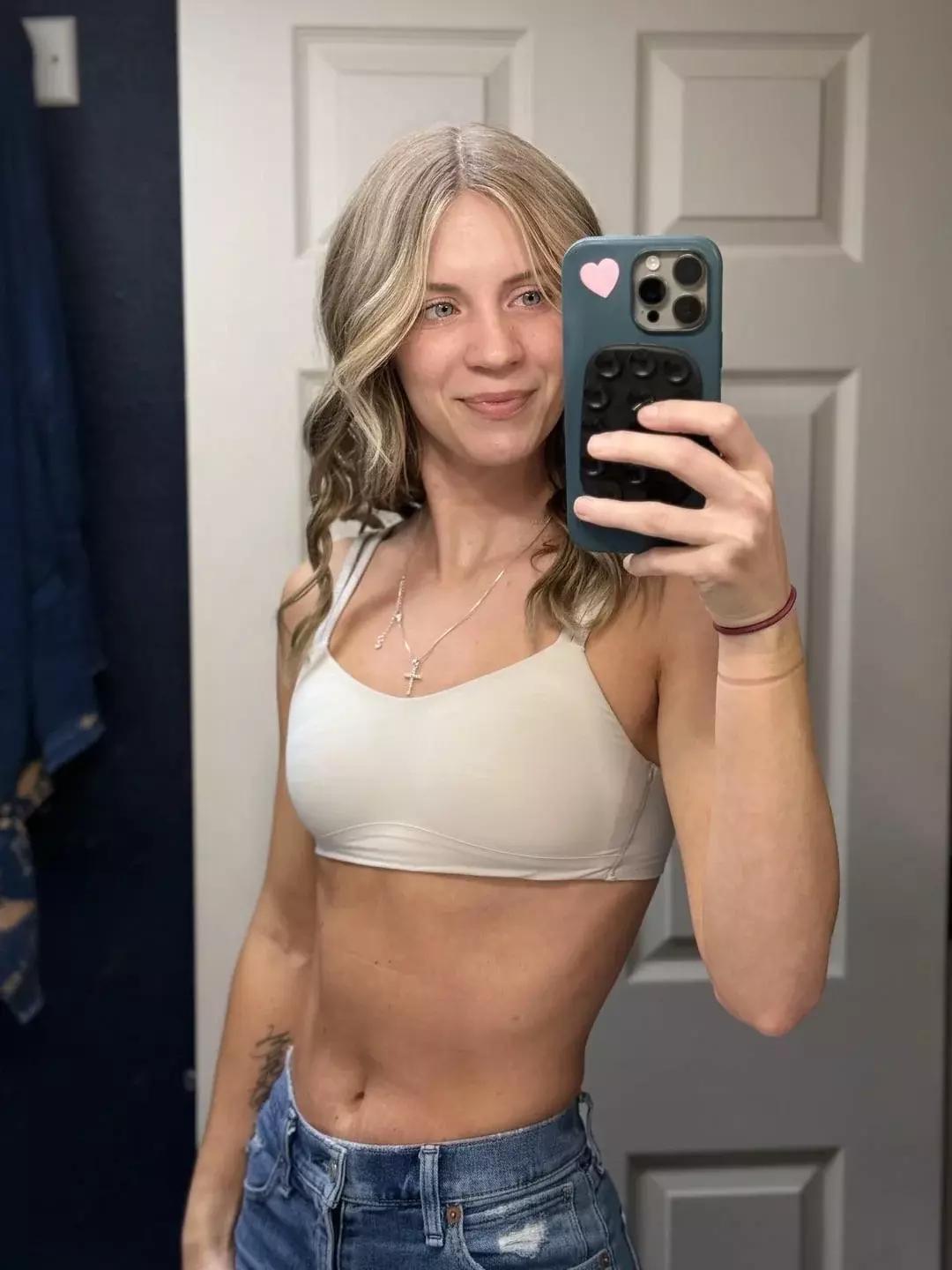 Caroline thumbnail