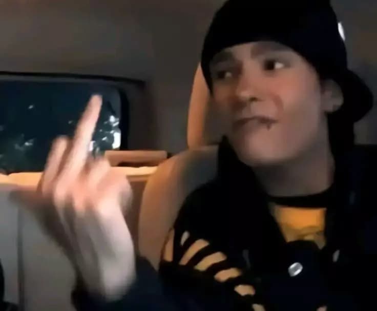 Tom Kaulitz thumbnail