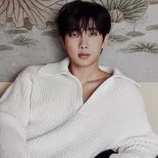 Kim Namjoon thumbnail