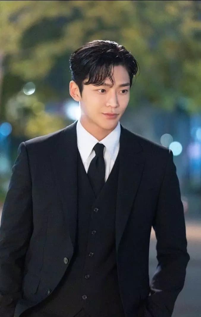 Rowoon thumbnail