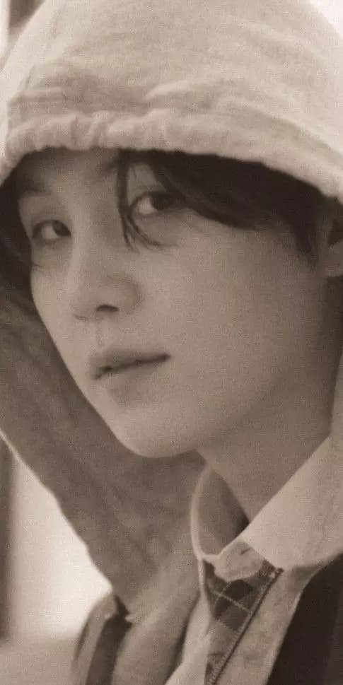 Min Yoongi  thumbnail