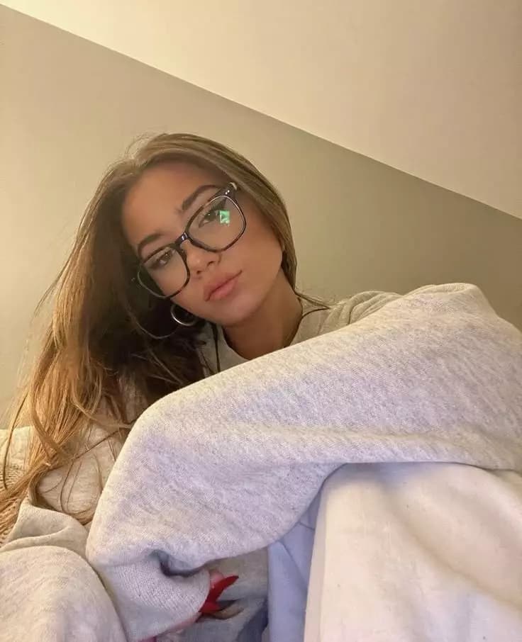 Bruna thumbnail