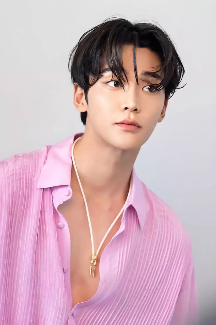Rowoon thumbnail