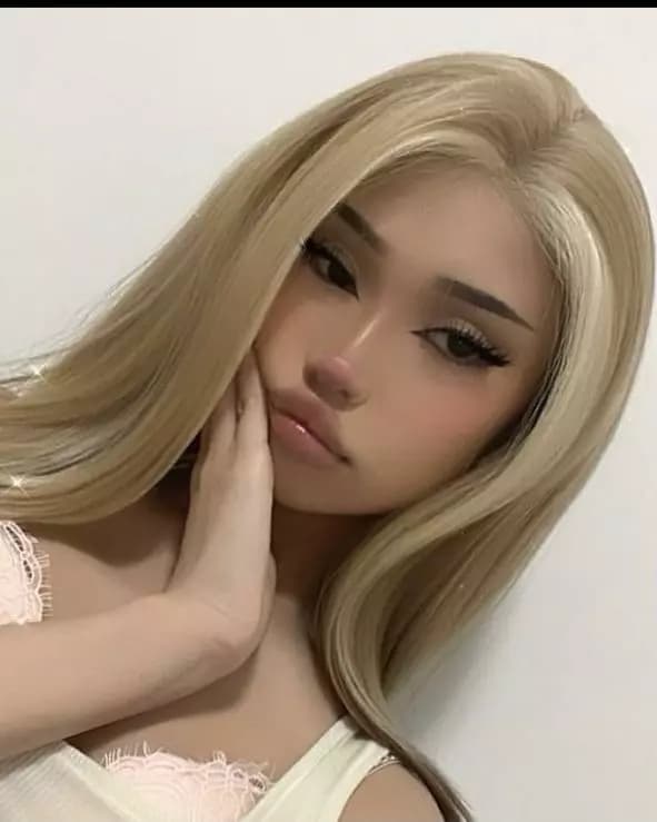 -_E M I L Y_- thumbnail