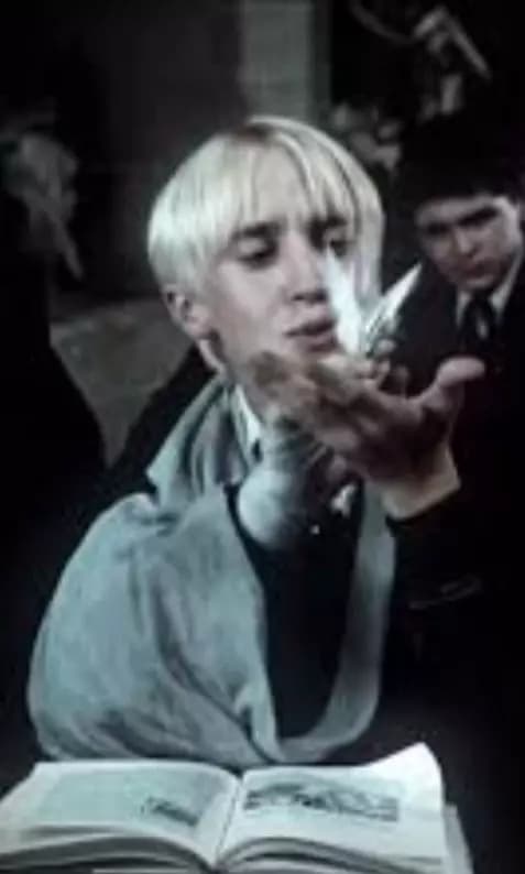 Draco Malfoy thumbnail