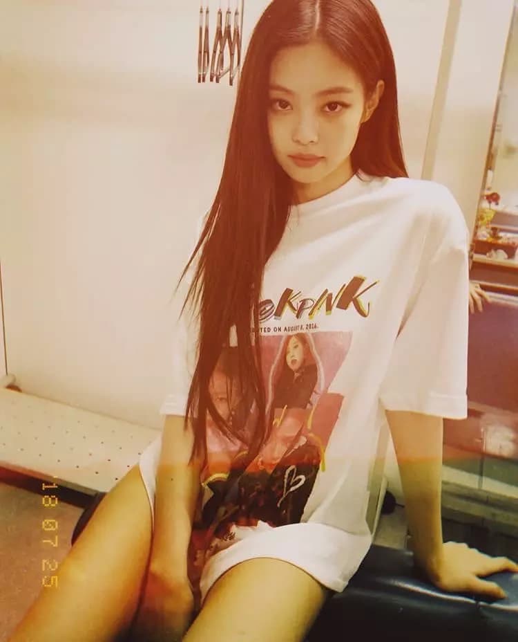 Jennie thumbnail