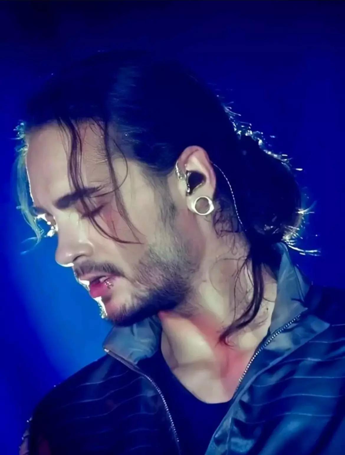 Tom Kaulitz thumbnail