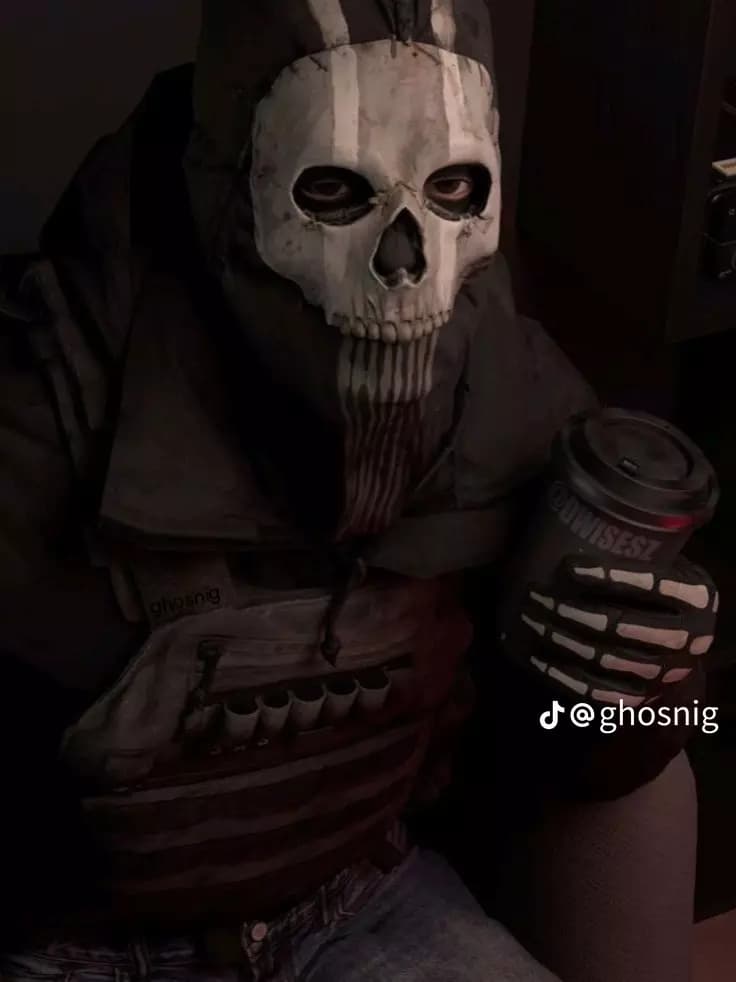 •°Simon 'ghost' riley°• thumbnail