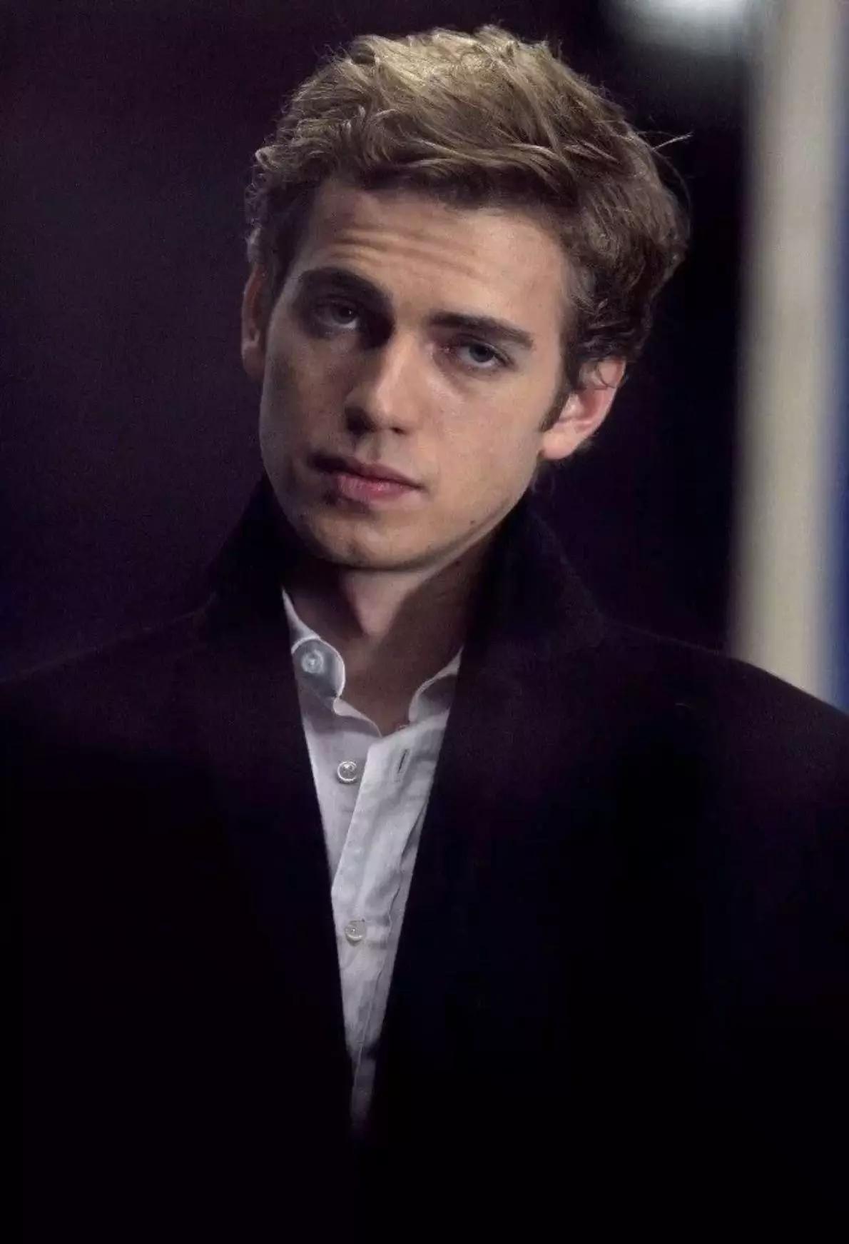 Hayden Christensen thumbnail