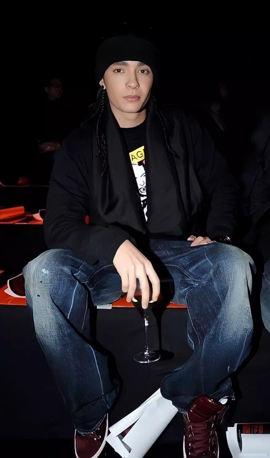 Tom kaulitz thumbnail
