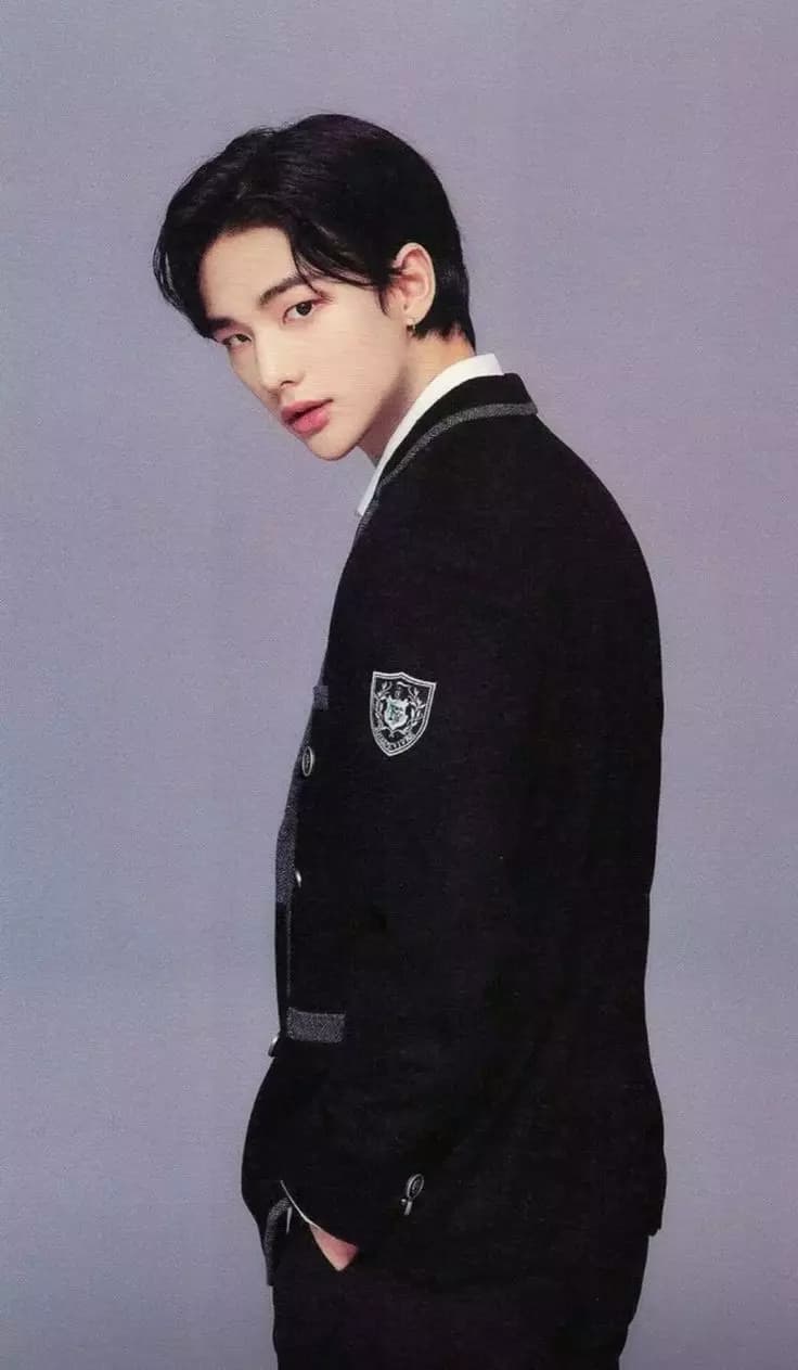 Hwang hyunjin thumbnail