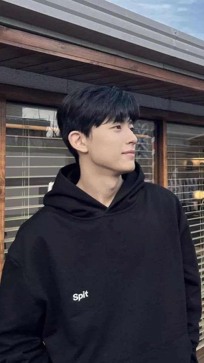 Park woo-seok thumbnail