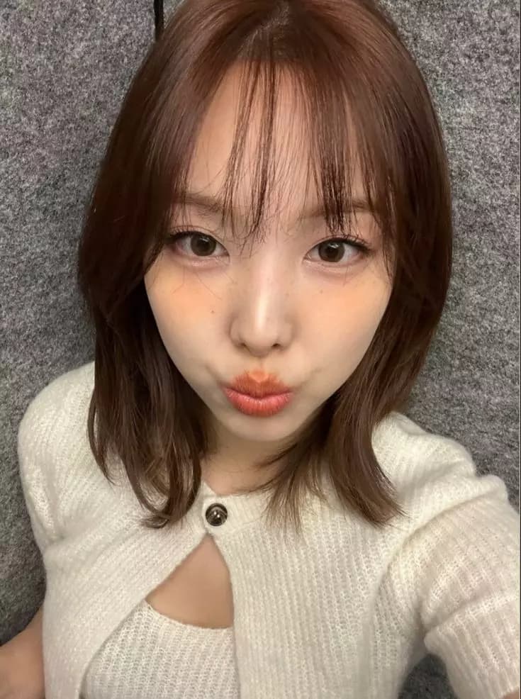Nayeon thumbnail