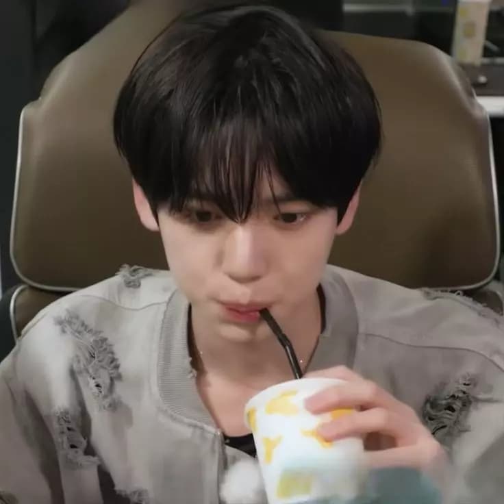Yujin thumbnail