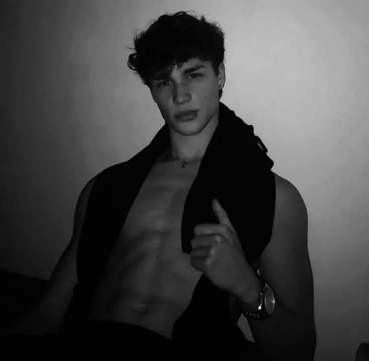 Ravi Lucca \[Ravizim the son of the head of the mafia\] thumbnail