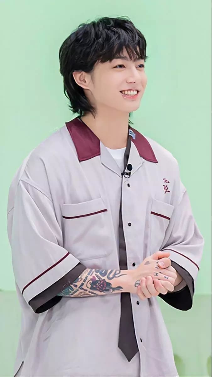 Jeon Jungkook thumbnail