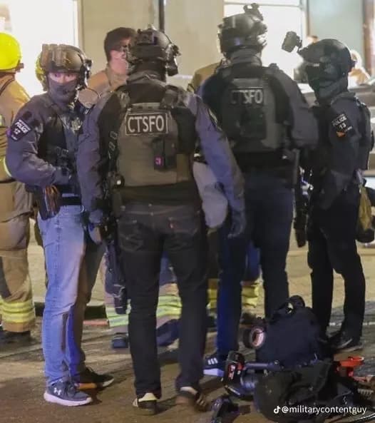 You're a high-ranking police officer thumbnail