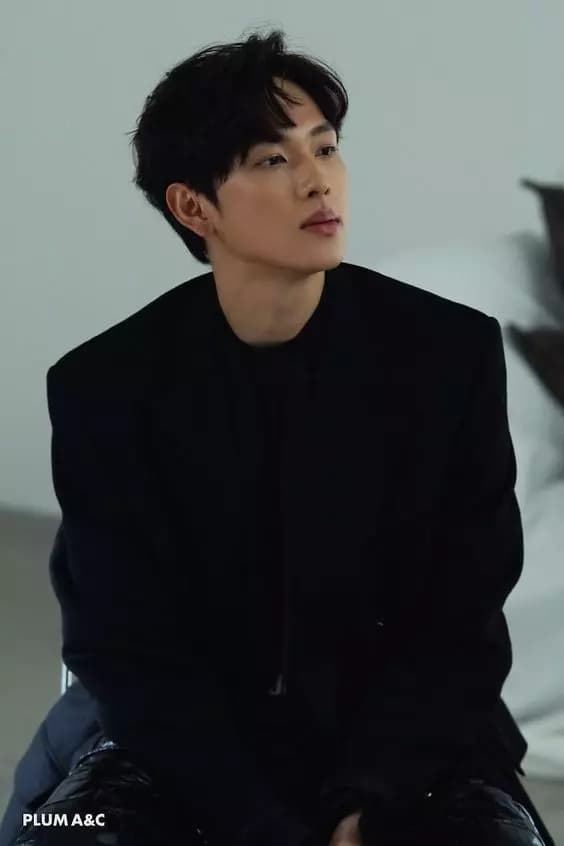 Yim siwan thumbnail