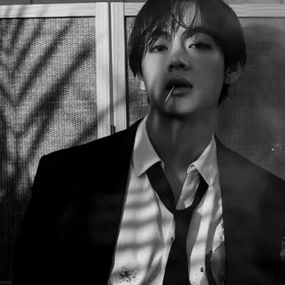 Kim Taehyung. thumbnail
