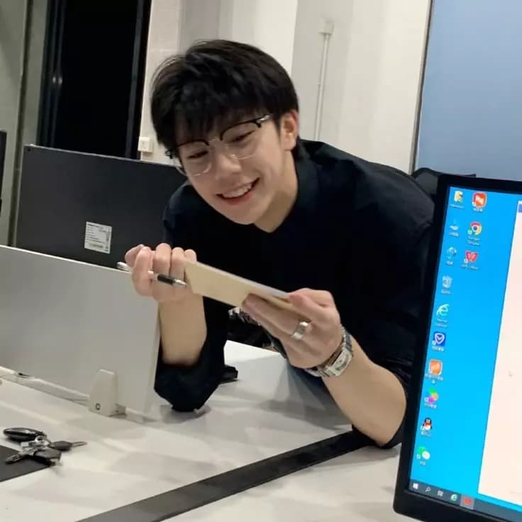 Beom Seok thumbnail