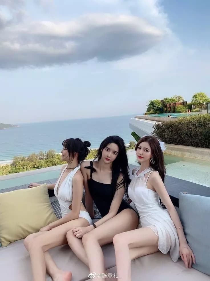 Kızlar  thumbnail