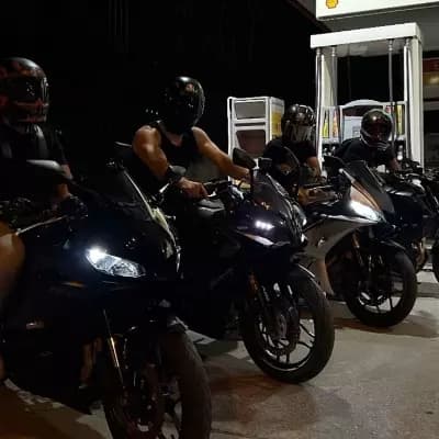 Biker friends thumbnail